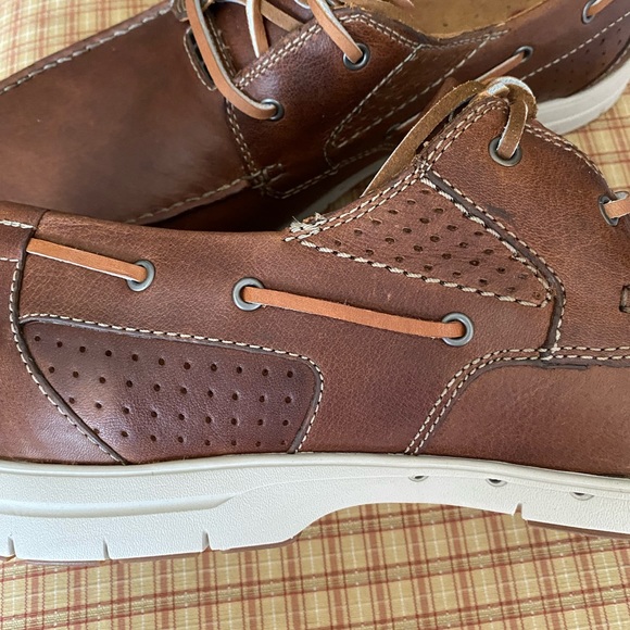Clarks leather boat shoe - Picture 9 of 11